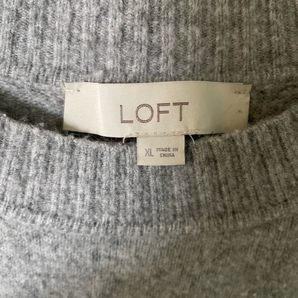 Women’s Loft Sweater - Gray - Extra Large - Picture 2 of 3